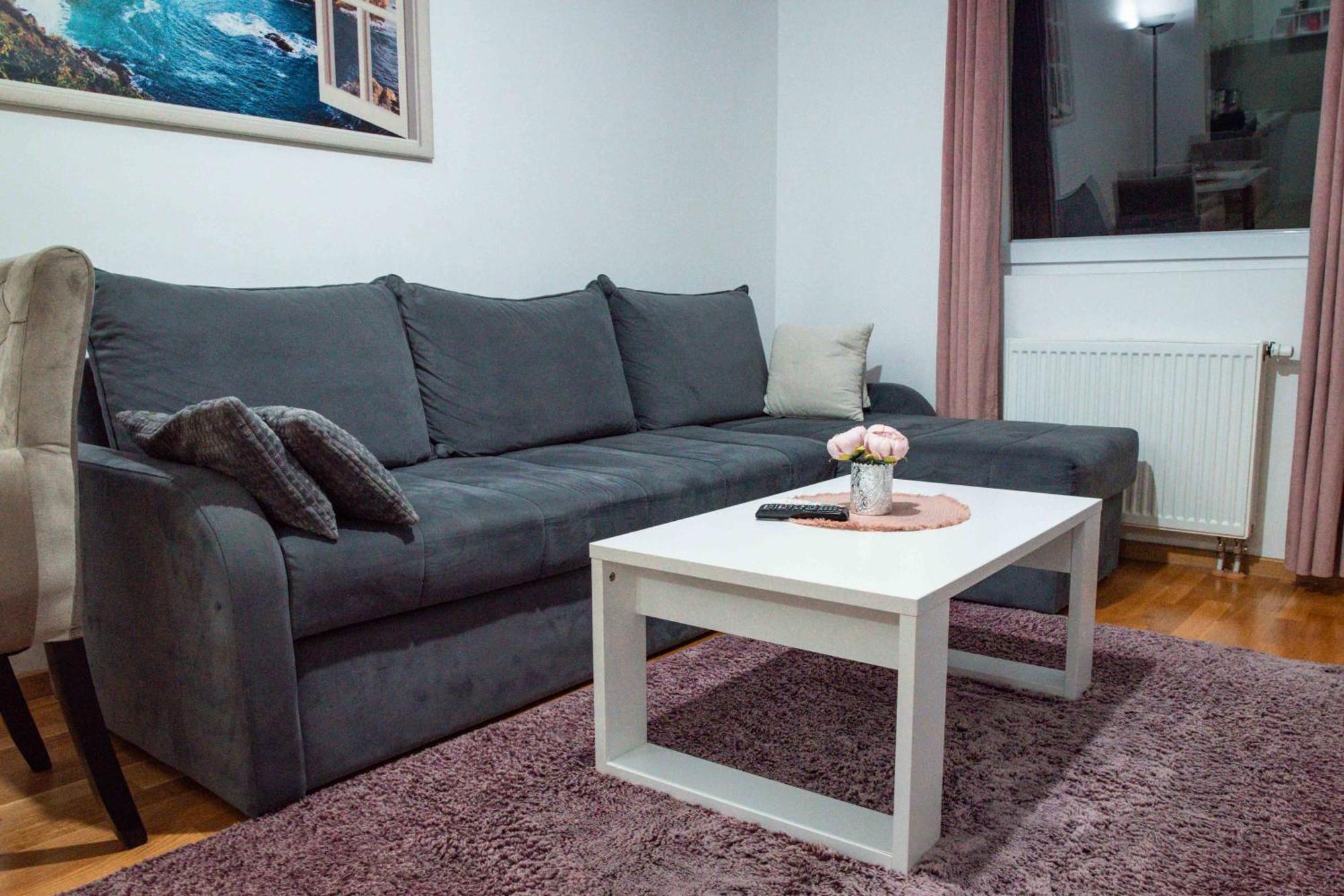 Apartman Royal 2 Добой Экстерьер фото
