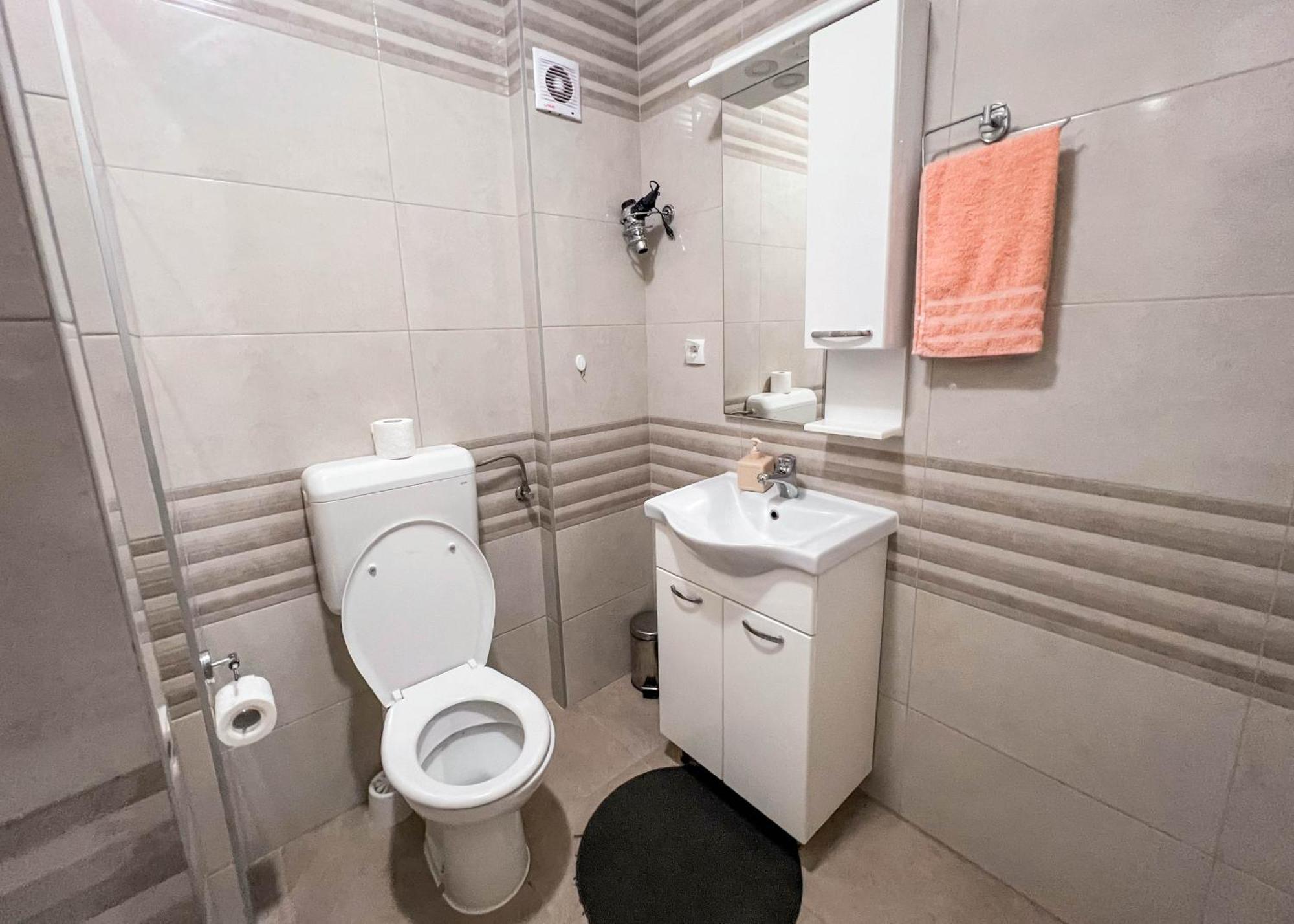 Apartman Royal 2 Добой Экстерьер фото