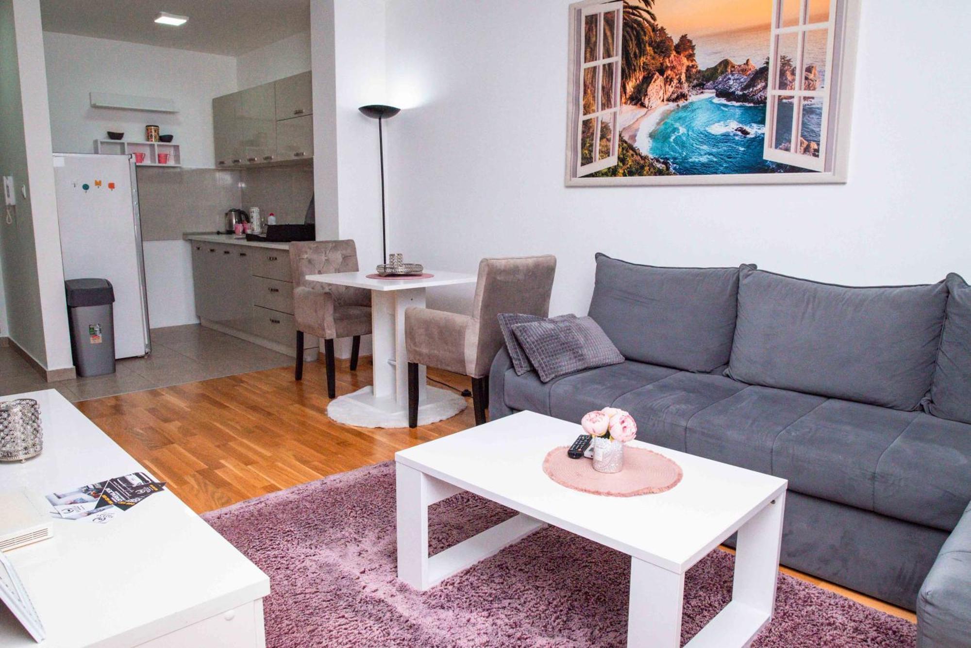 Apartman Royal 2 Добой Экстерьер фото